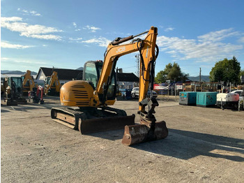Crawler excavator JCB 8085
