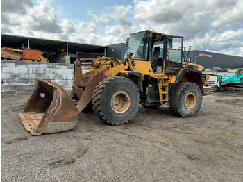 Wheel loader KOMATSU WA380