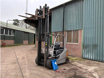 Forklift STILL RX60
