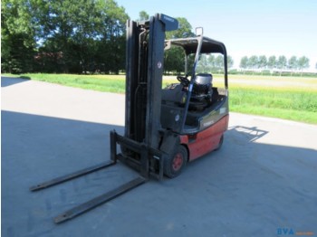 Electric forklift Fenwick E20-02: picture 1