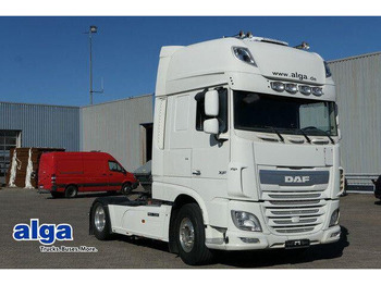 Tractor unit DAF XF 460