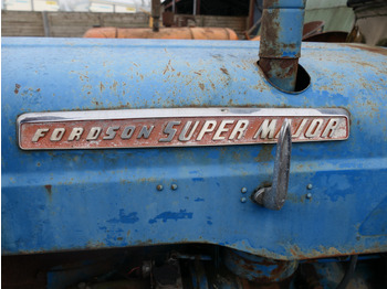 Farm tractor Tracteur agricole + treuil Ford Super Major: picture 5