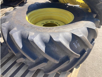 Tire for Agricultural machinery Michelin 600/70R30: picture 2
