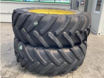Tire MICHELIN