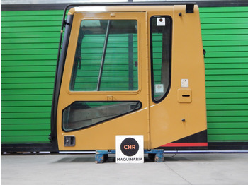 Cab CATERPILLAR