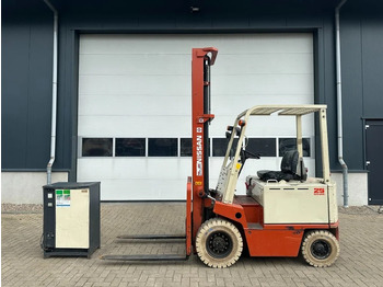 Electric forklift NISSAN