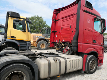 Tractor unit Mercedes-Benz Actros 1845: picture 5 Tractor unit Mercedes-Benz Actros 1845: picture 5