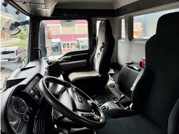 Tipper MAN TGS 35.480 8x4: picture 3 Tipper MAN TGS 35.480 8x4: picture 3