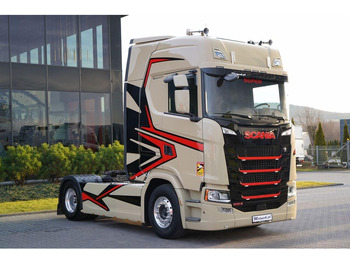 Tractor unit SCANIA S 500
