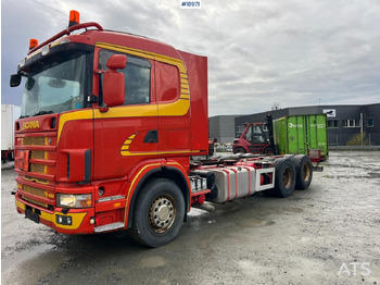 Cab chassis truck SCANIA R164