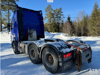 Tractor unit Volvo FH16 750: picture 4
