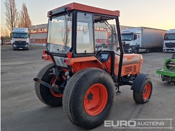Compact tractor Kubota L3250D: picture 5