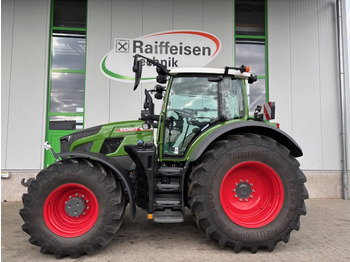 Farm tractor FENDT
