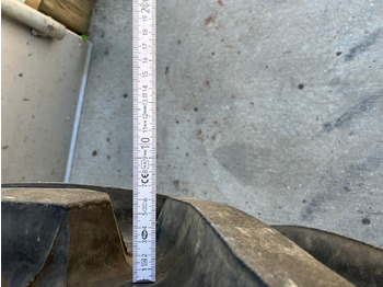 New Wheels and tires Fendt 650/60R38 750/70R44: picture 3 New Wheels and tires Fendt 650/60R38 750/70R44: picture 3