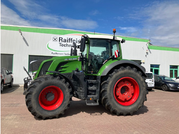 Farm tractor FENDT 828 Vario