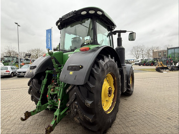 Farm tractor John Deere 8320 R: picture 5