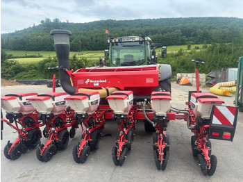 Seed drill KVERNELAND