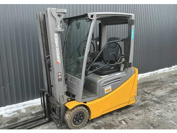 Electric forklift JUNGHEINRICH EFG