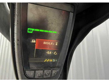 Electric forklift Linde E30H-01/600: picture 5