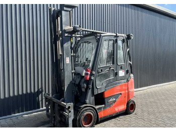 Electric forklift LINDE E