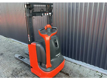 Stacker Linde L10B: picture 3
