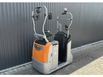 Tow tractor STILL