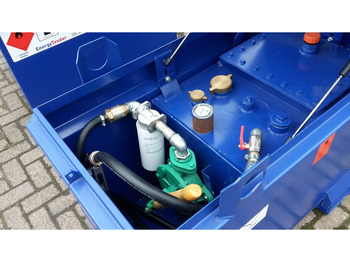 New Storage tank for transportation of fuel IBC tank met handpomp: picture 5