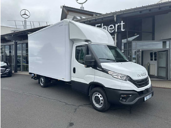 Box van IVECO Daily 35s16