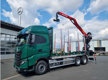 Logging truck IVECO X-WAY