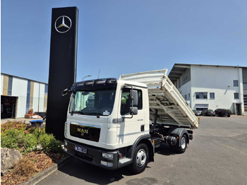 Tipper van MAN