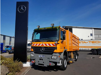Leasing of  Mercedes-Benz Actros 2032 A 4x4 Bucher STKF 9500 Airport Mercedes-Benz Actros 2032 A 4x4 Bucher STKF 9500 Airport: picture 1