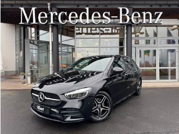 Sedan MERCEDES-BENZ