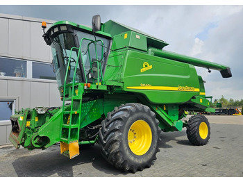 Combine harvester JOHN DEERE 40 Series