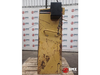 Hood Caterpillar Occ grille D6M Caterpillar: picture 4 Hood Caterpillar Occ grille D6M Caterpillar: picture 4