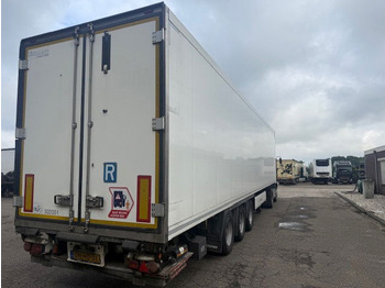 Refrigerator semi-trailer Krone Laadklep 270 hoog 2 Liftassen: picture 2
