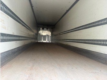 Refrigerator semi-trailer Krone Laadklep 270 hoog 2 Liftassen: picture 4