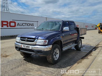 Pickup truck TOYOTA Hilux
