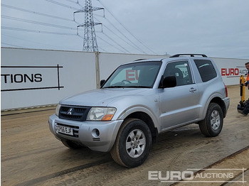 SUV MITSUBISHI