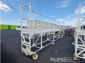 Construction equipment Grantham Fabrications 20' Wheeled 6 Step Access Platform: picture 4