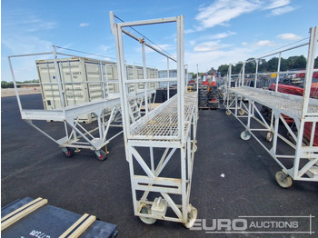 Construction equipment Grantham Fabrications 20' Wheeled 6 Step Access Platform: picture 3