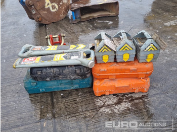 Construction equipment Radio Cable Detector (5 of), Bosch 110Volt Grinder, Bohrmaster 110Volt Mag Drill, Spitfire P370 Nail Gun, Paslode IM350+ Battery Nail Gun, Tiger APT-0600 6 Ton Adjustable Trolley: picture 4