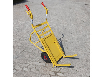 Pallet truck