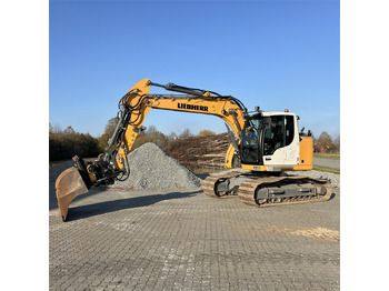 Crawler excavator Liebherr R914 Compact S: picture 3