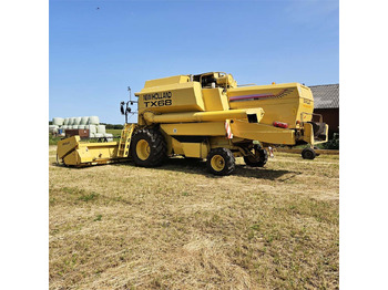 Harvester New Holland TX68: picture 3