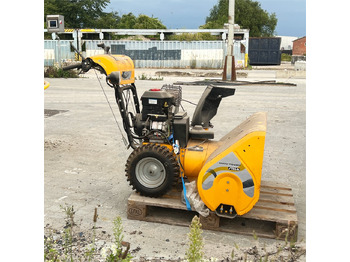 Snow blower