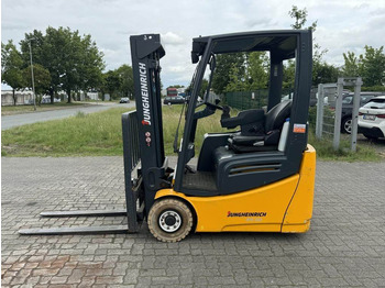 Electric forklift JUNGHEINRICH EFG