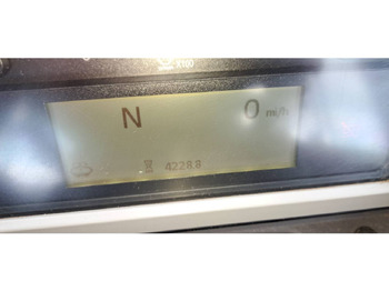 Articulated dumper CAT 730: picture 5