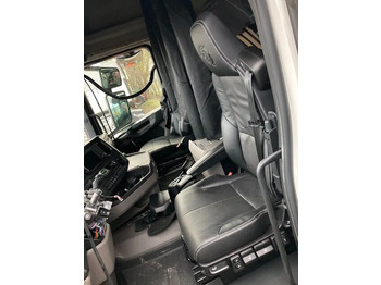 Cab and interior SCANIA