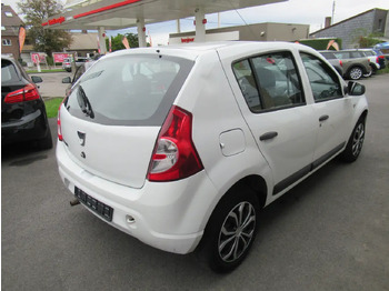 Car Dacia Sandero Sandero 1.2i Ambiance: picture 2