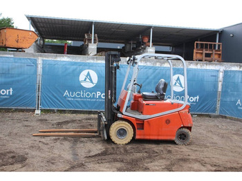 Electric forklift BT